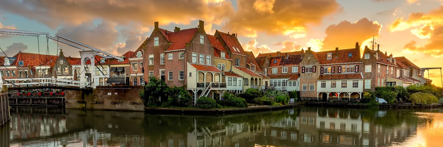 Foto Enkhuizen Paulus Potter brug Vivaldi Enkhuizen Drommedaris